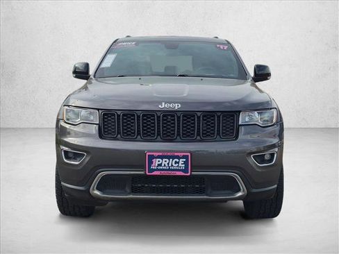 Used 2017 Jeep Grand Cherokee Limited AWD/4WD image 2