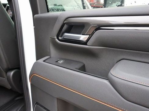 New 2026 GMC Sierra 2500 AT4 w/ AT4 Premium Plus Package AWD/4WD image 14