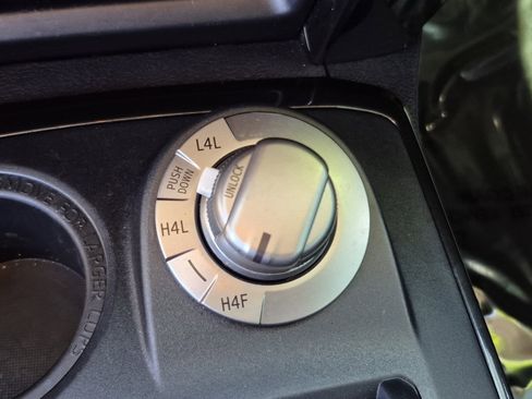 Used 2021 Toyota 4Runner Nightshade image 31