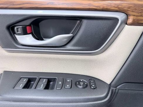 Used 2017 Honda CR-V EX image 23