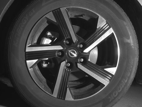 Used 2025 Nissan Sentra SV image 12