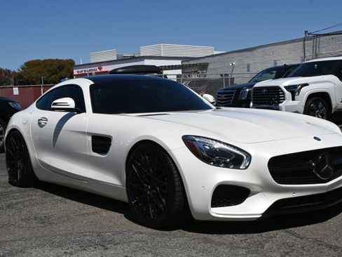 Used 2016 Mercedes-Benz AMG GT S image 7