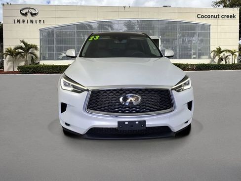 Used 2023 INFINITI QX50 Luxe AWD/4WD image 2
