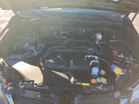 Used 2017 Subaru Forester 2.5i Premium image 24