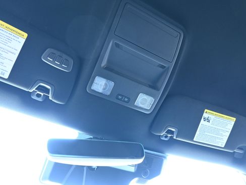 Used 2025 Ford Mustang GT Premium image 29