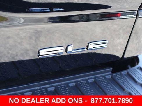 New 2026 GMC Sierra 1500 SLE w/ Max Trailering Package AWD/4WD image 8