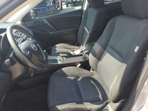 Used 2011 MAZDA MAZDA3 i Sport image 23
