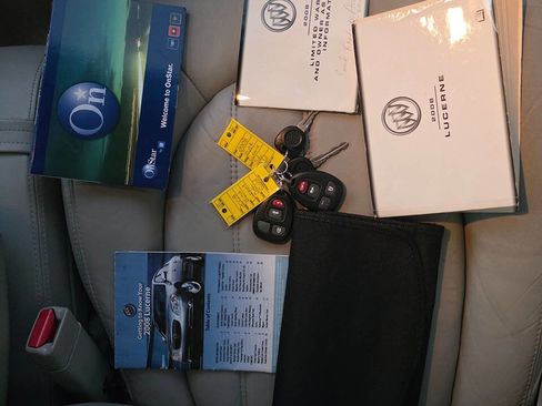 Used 2008 Buick Lucerne CXL w/ Luxury Package image 57