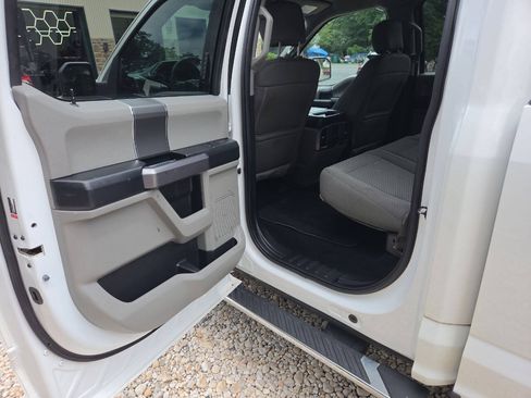 Used 2018 Ford F150 XLT w/ Equipment Group 301A Mid AWD/4WD image 17