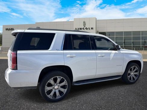 Used 2018 GMC Yukon SLT w/ Open Road Package image 3