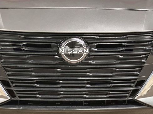 Used 2025 Nissan Altima 2.5 SV image 7