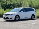 Used 2017 Chrysler Pacifica Touring-L image 4