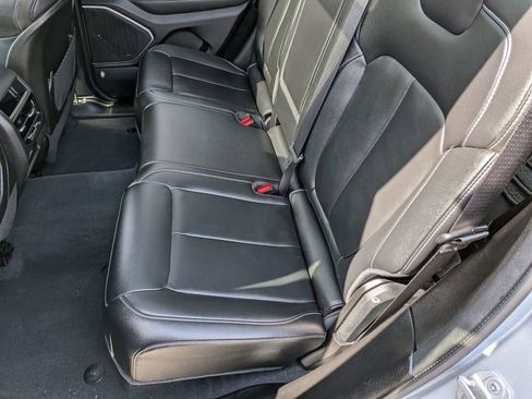 Used 2022 Jeep Grand Cherokee Limited 4xe image 27