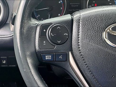 Used 2017 Toyota RAV4 XLE image 26