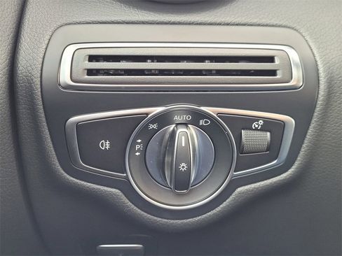 Used 2023 Mercedes-Benz C 300 C 300 image 20