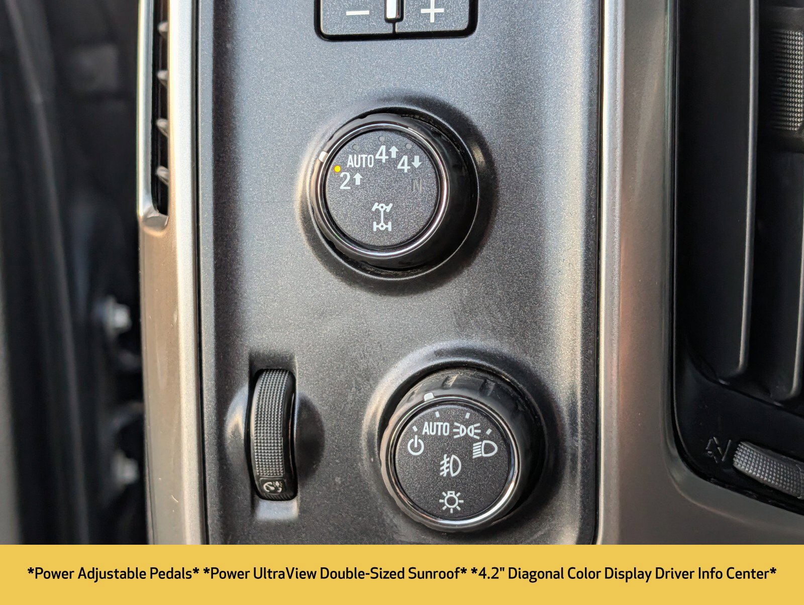 Used 2018 Chevrolet Silverado 1500 LTZ Z71 w/ Centennial Edition AWD/4WD image 13