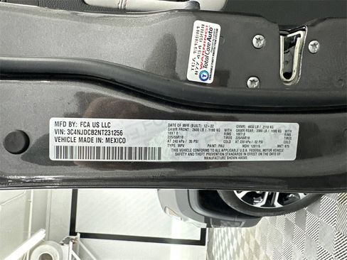 Used 2022 Jeep Compass Limited w/ Sun and Sound Group image 34