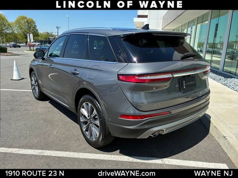 Certified 2022 Lincoln Corsair Reserve w/ Equipment Group 201A AWD/4WD image 4