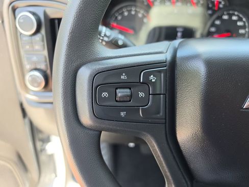 Used 2025 Chevrolet Silverado 1500 Custom AWD/4WD image 26
