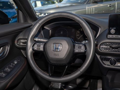 Used 2024 Honda HR-V Sport image 20