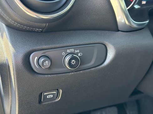 Used 2022 Chevrolet Blazer LT w/ Midnight/Sport Edition image 23