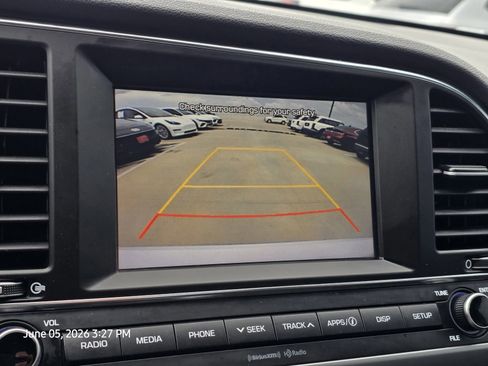 Used 2018 Hyundai Elantra Value Edition FWD image 23