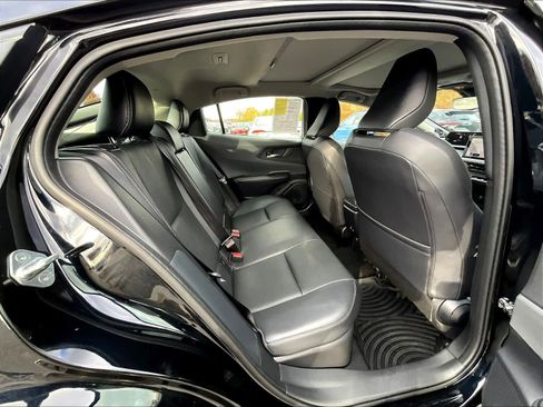 Used 2024 Toyota Prius Limited image 16