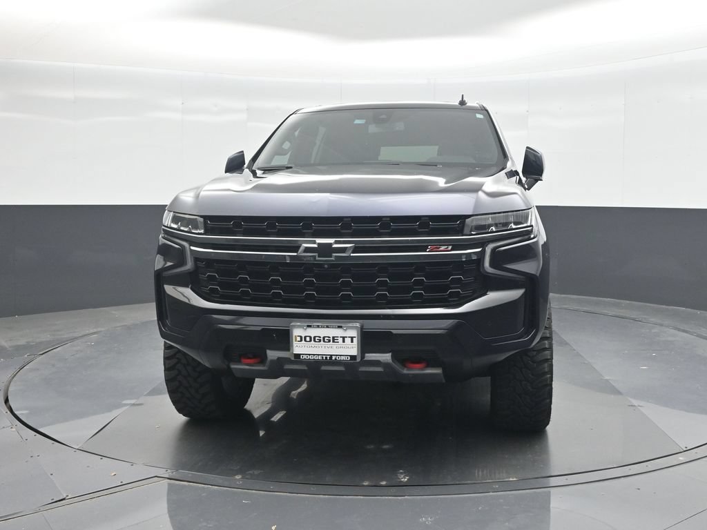 Used 2022 Chevrolet Tahoe Z71 w/ Luxury Package AWD/4WD image 5