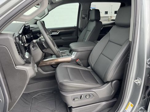 New 2026 Chevrolet Silverado 1500 LT w/ All Star Edition Plus image 17