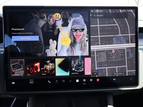 Used 2023 Tesla Model S Standard Range image 54