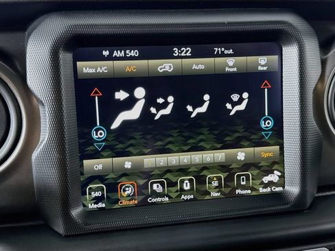 Used 2023 Jeep Wrangler Unlimited w/ 8.4" Radio Group AWD/4WD image 25