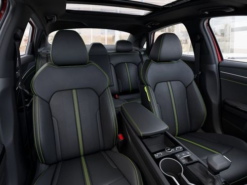 New 2026 Kia K5 GT FWD image 15
