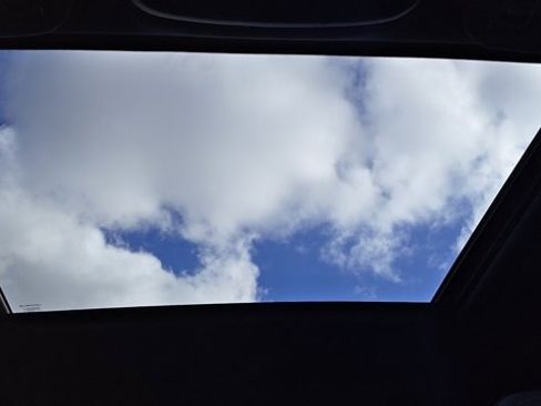 Used 2025 Subaru Forester Limited image 26