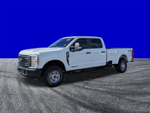 Certified 2023 Ford F350 XL w/ 360-Degree Camera Package AWD/4WD image 8