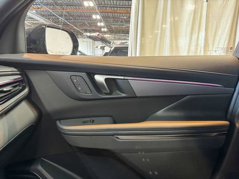 New 2026 Buick Enclave Sport Touring w/ Power Package image 40