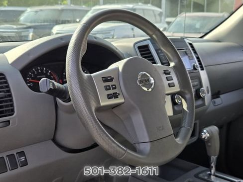 Used 2018 Nissan Frontier SV RWD image 10