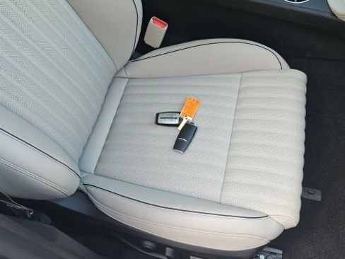 Used 2023 Genesis G70 2.0T w/ Sport Prestige Package image 4