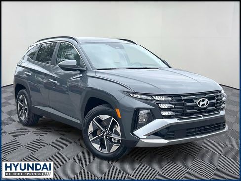 New 2026 Hyundai Tucson SEL image 1