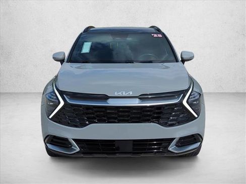 Used 2025 Kia Sportage SX FWD image 2