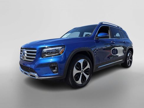 New 2026 Mercedes-Benz GLB 250 image 8