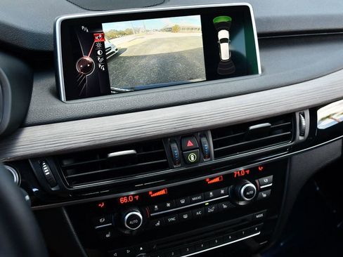 Used 2014 BMW X5 xDrive35d image 55