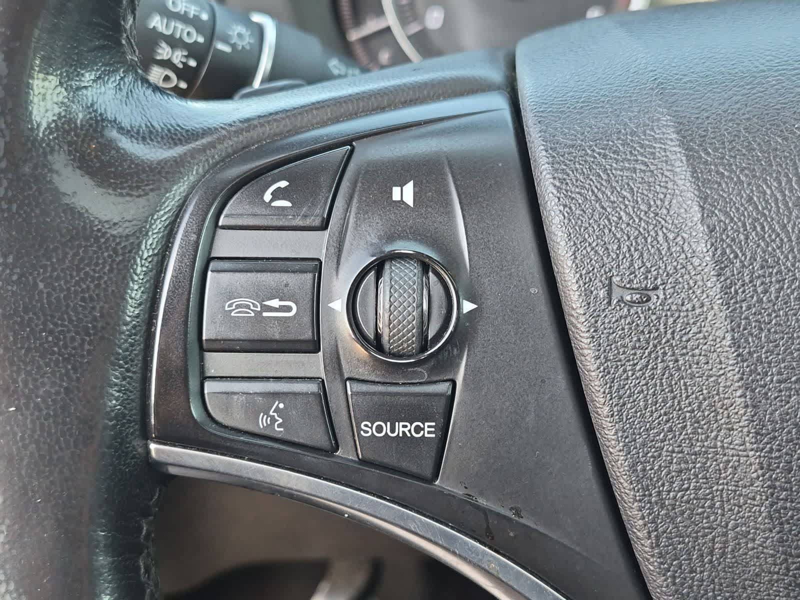 Used 2015 Acura MDX w/ Technology Package AWD/4WD image 23