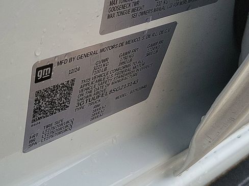 Certified 2025 GMC Sierra 1500 AT4X AWD/4WD image 35