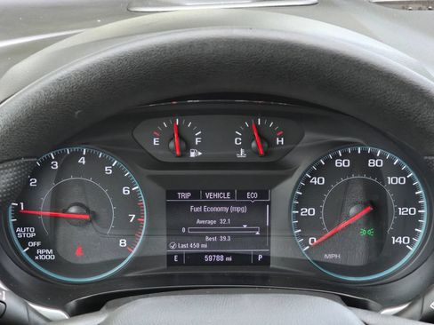 Certified 2025 Chevrolet Malibu LT FWD image 15