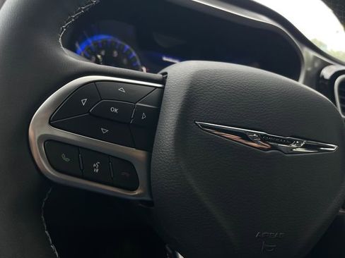 New 2026 Chrysler Voyager LX image 13
