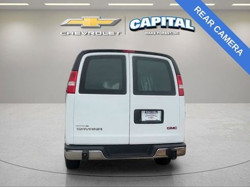 Used 2024 GMC Savana 2500 w/ Driver Convenience Package RWD image 4