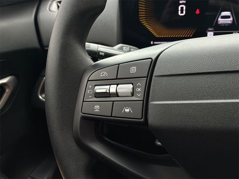 New 2025 Kia K4 LX image 25