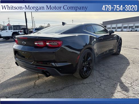 Used 2023 Chevrolet Camaro LT image 6