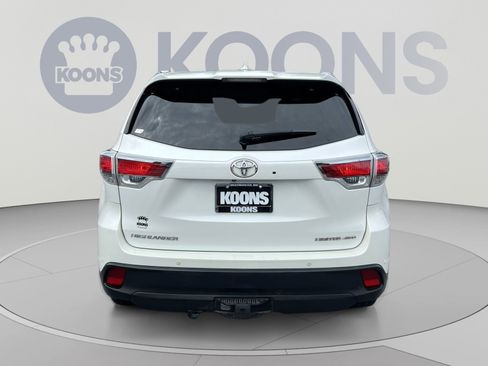 Used 2016 Toyota Highlander Limited AWD/4WD image 5