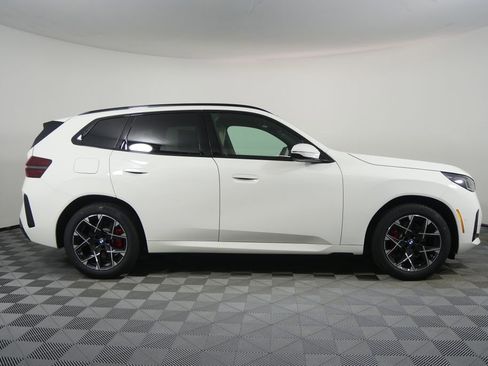 New 2026 BMW X3 xDrive30 image 2